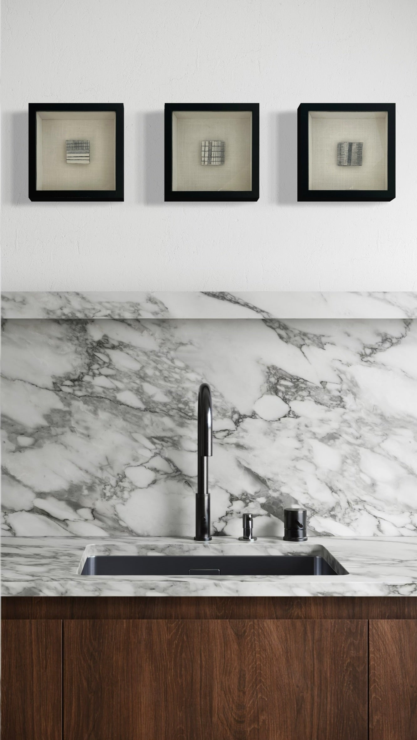 QUIET LINES № I - 9X9 - 2026