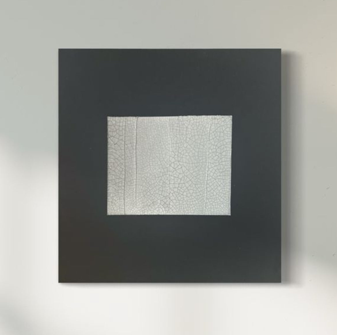 "FISSURES"  20 X 20 - 2024